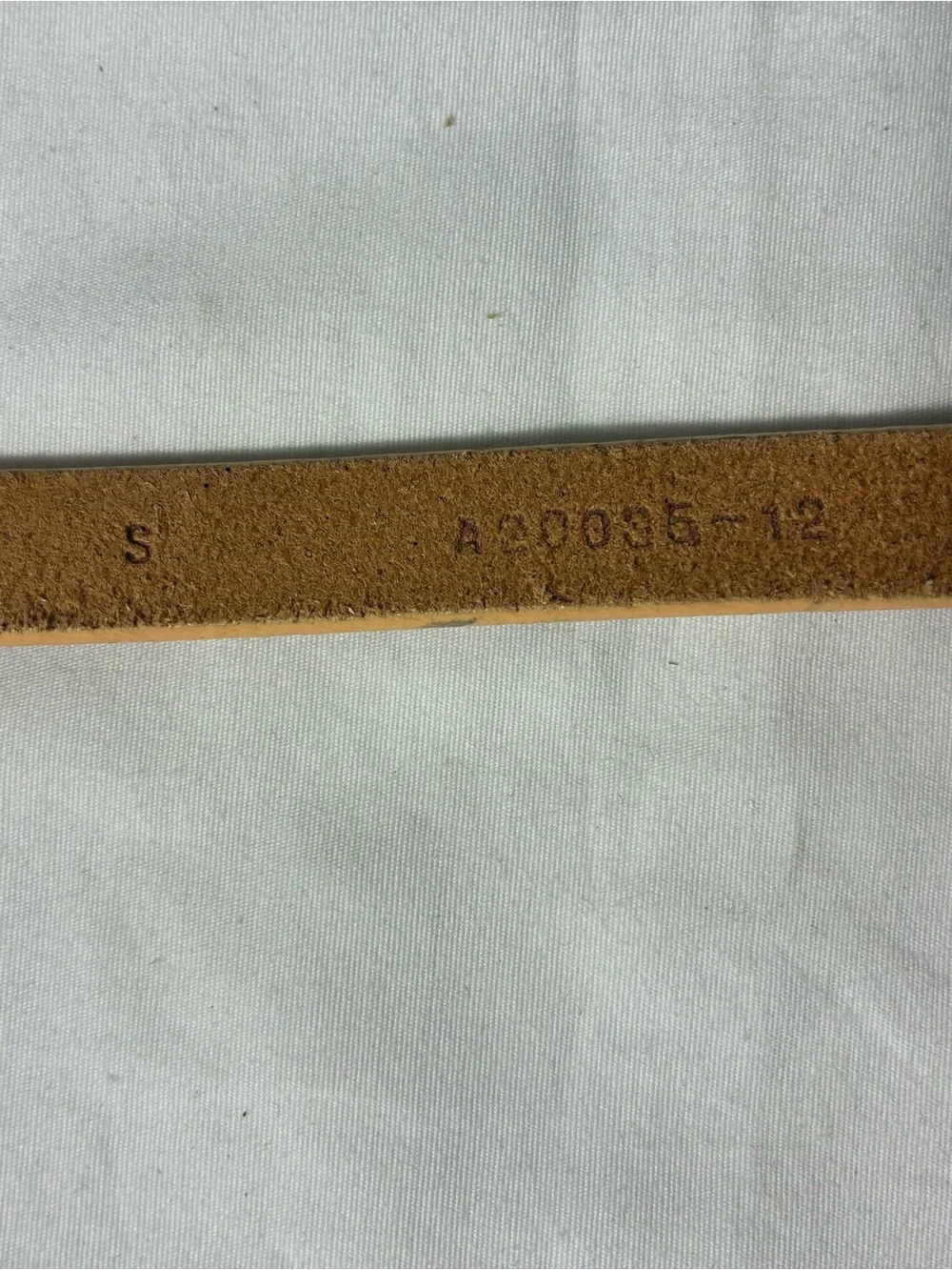 Anne 2 Klein Women's Belt Sz S tan genuine Italian calfskin 39” long .5” wide